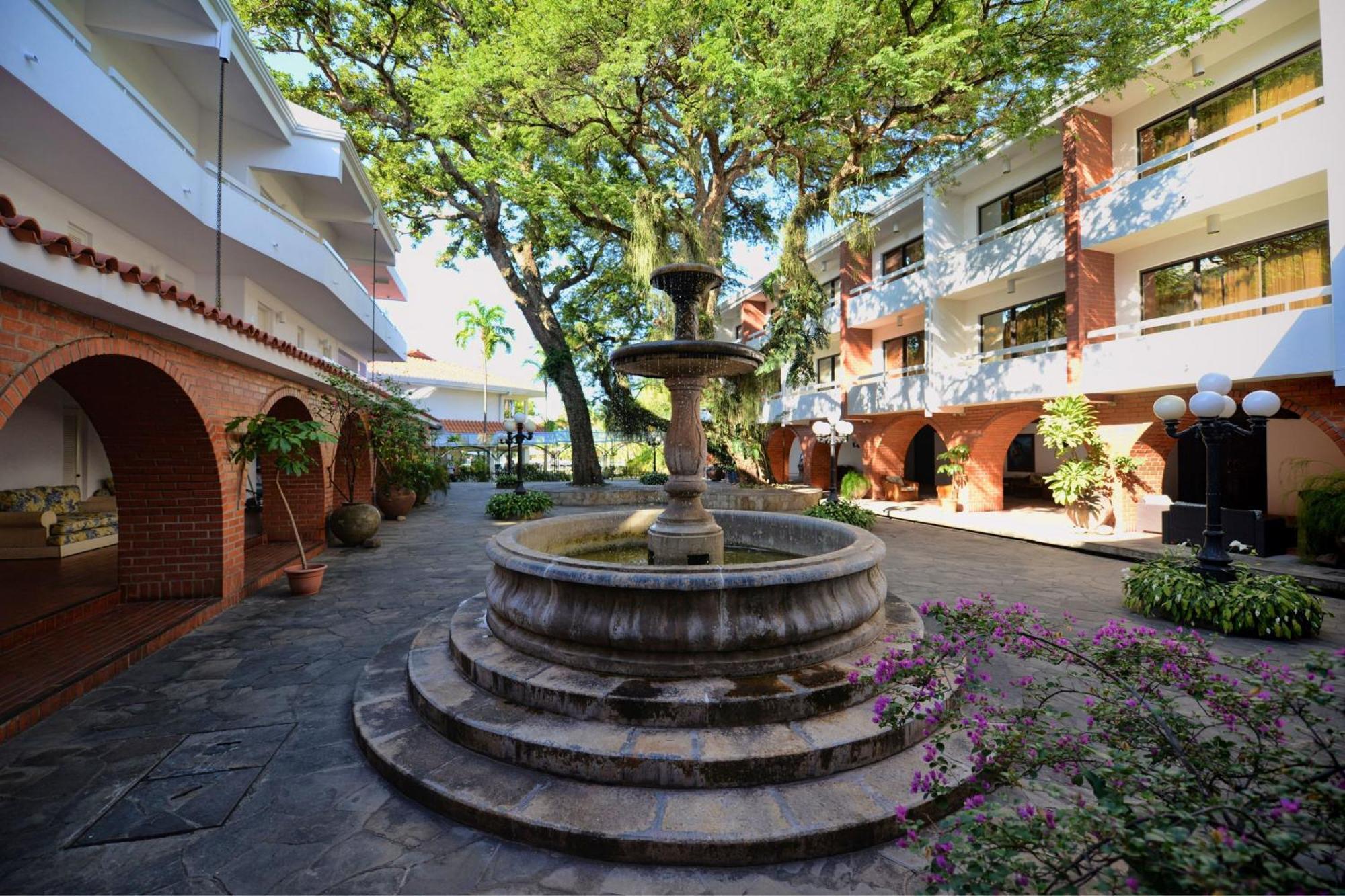Los Tajibos, Santa Cruz De La Sierra, A Tribute Portfolio Hotel Eksteriør bilde